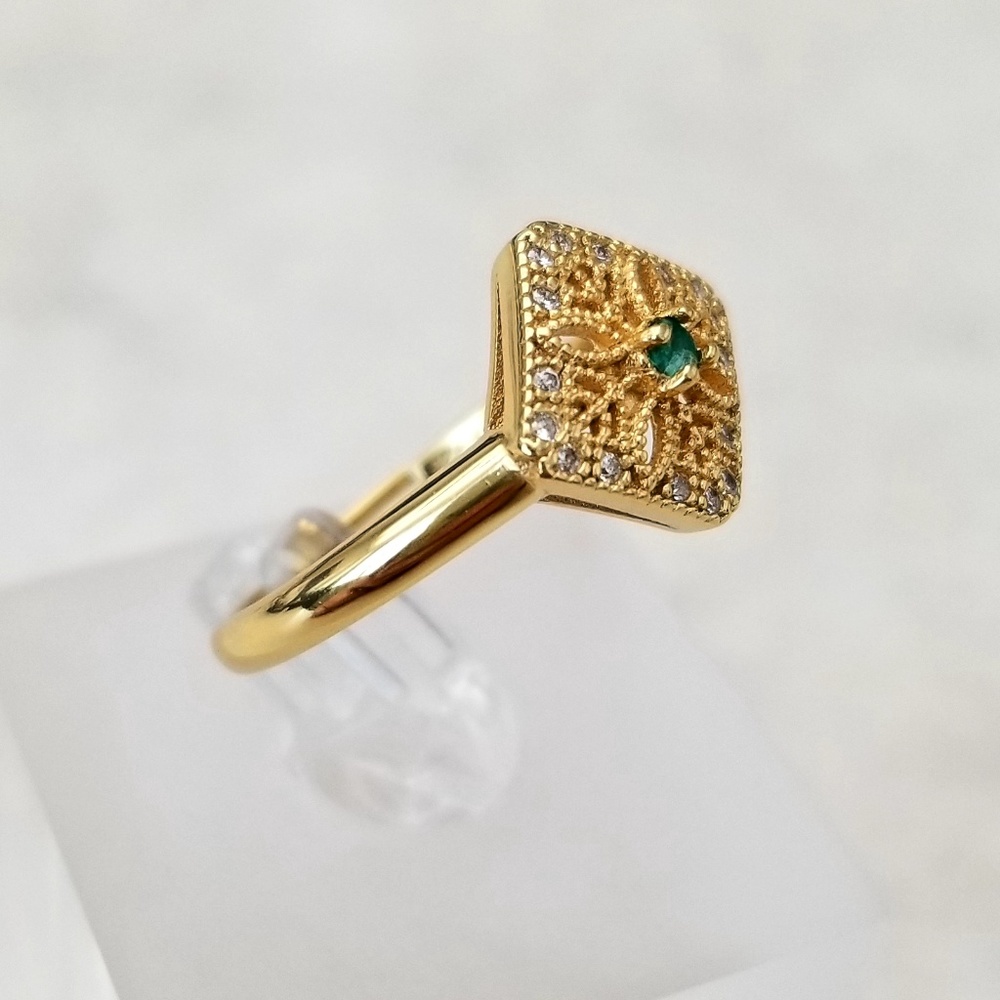HOST PICK! Artisan Natural Emerald & Diamonds Ring - Picture 3 of 8